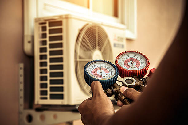 Professional Hvac technician working in Terrell, NC